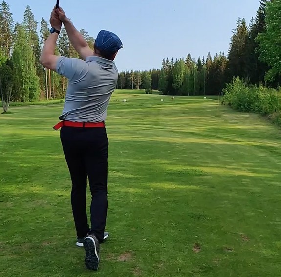 Golfarin fysioterapia Joensuu – suorituskyvyn kehittäminen, mailanpään nopeus ja vammojen ennaltaehkäisy.